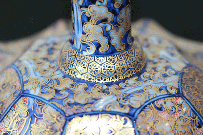 26397	葉山有樹	  金彩美瑠菊花文　Ornamental　Vase（個展出品同手作）　HAYAMA　Yuki