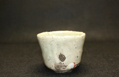 26413	中川自然坊	粉引唐津ぐい呑    NAKAGAWA Jinenbo