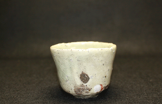 26413	中川自然坊	粉引唐津ぐい呑    NAKAGAWA Jinenbo