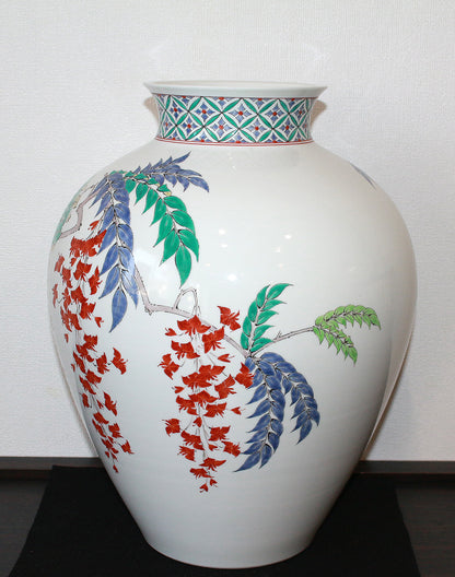 25698 14th generation SAKAIDA Kakiemon (cloudy hand wisteria pattern vase) SAKAIDA Kakiemon