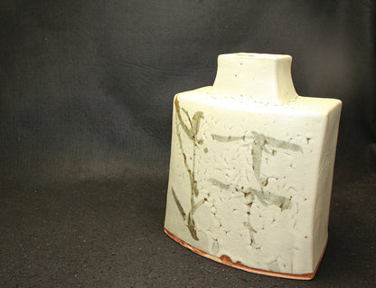 24883 Living National Treasure HAMADA Shoji (Kakegure glaze vase)