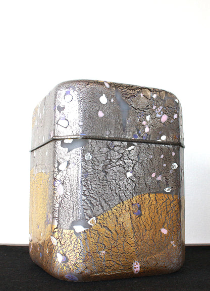 25261 FUJITA Kyohei (Hand-blown decorative box, Tatsuta) 