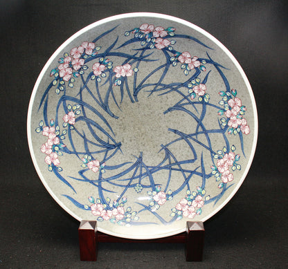 25721 13th generation Imaizumi Imaemon (colored Nabeshima thin ink dewdrop pattern frame plate)