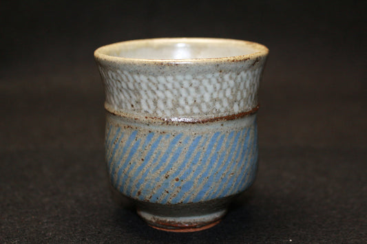 25153 Tatsuzo Shimaoka (Inlaid teacup)