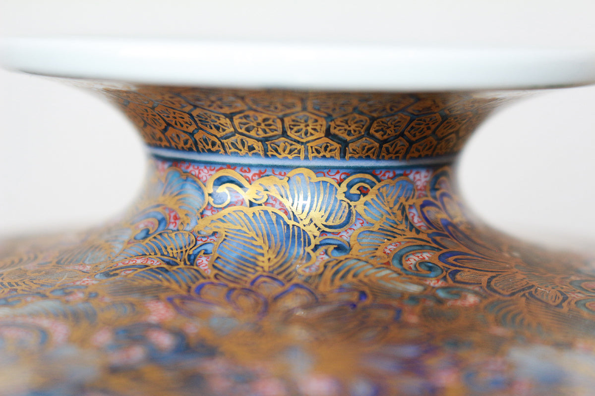 26037	葉山有樹	  金彩美瑠菊花文壷　HAYAMA　Yuki