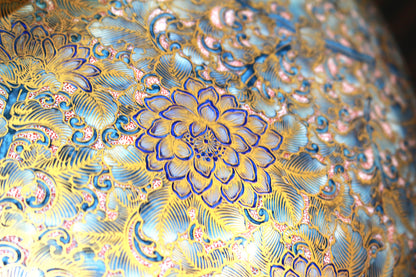 26037	葉山有樹	  金彩美瑠菊花文壷　HAYAMA　Yuki