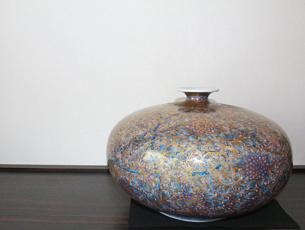 26037	葉山有樹	  金彩美瑠菊花文壷　HAYAMA　Yuki