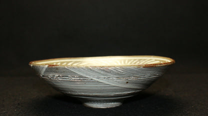 26058	小林東五	三嶋茶碗     KOBAYASHI   Togo