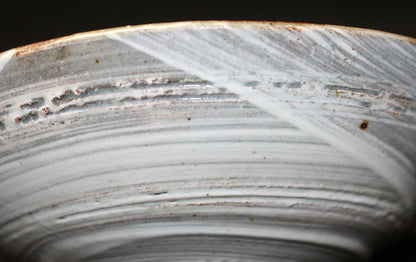 26058	小林東五	三嶋茶碗     KOBAYASHI   Togo