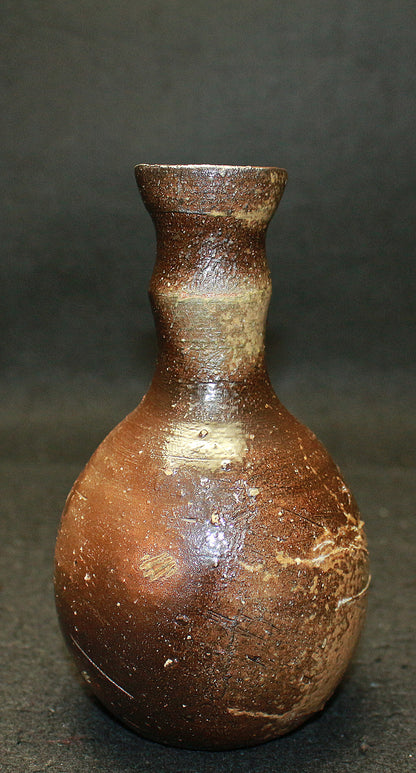 26063	伊勢﨑晃一朗	　引出黒徳利