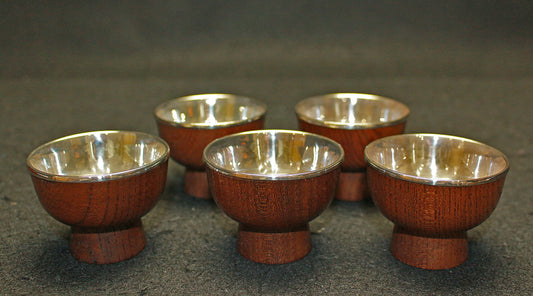 26043	人間国宝　川北良造	神代欅銀盃５客　KAWAKITA Ryozo