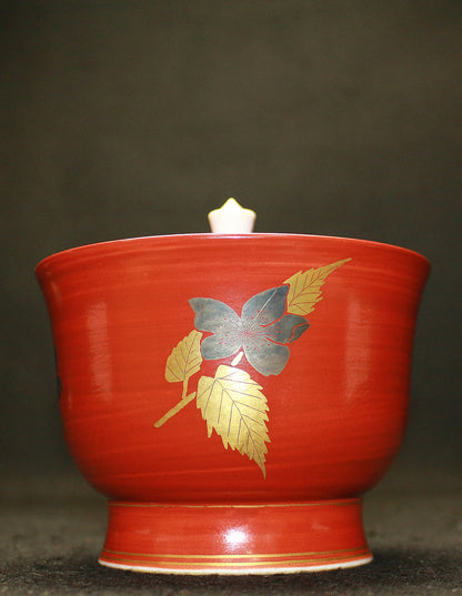 26047 13th Sakaida Kakiemon Incense Burner with Dark Red and Golden Yamabuki Design