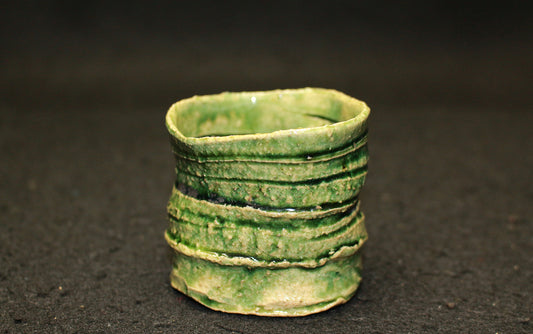 26070	鈴木五郎	　織部ぐいのみ（安藤箱）　SUZUKI　Goro