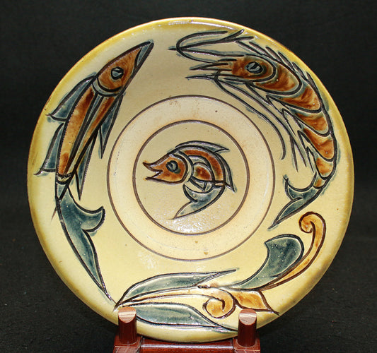 26072 Living National Treasure Jiro Kinjo Tsuboya Ware Plate (Shrimp and Fish Pattern) 