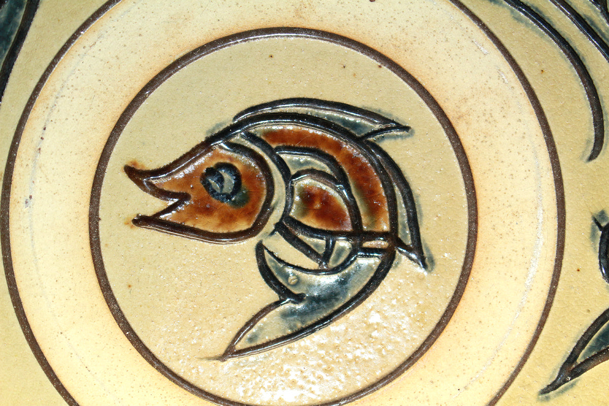 26072	人間国宝　金城次郎　壷屋焼　皿（海老魚紋）