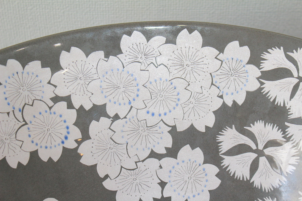 26078 人間国宝 中田一於 淡桜釉裏銀彩花鳥文鉢 NAKATA Kazuo – アート飛田