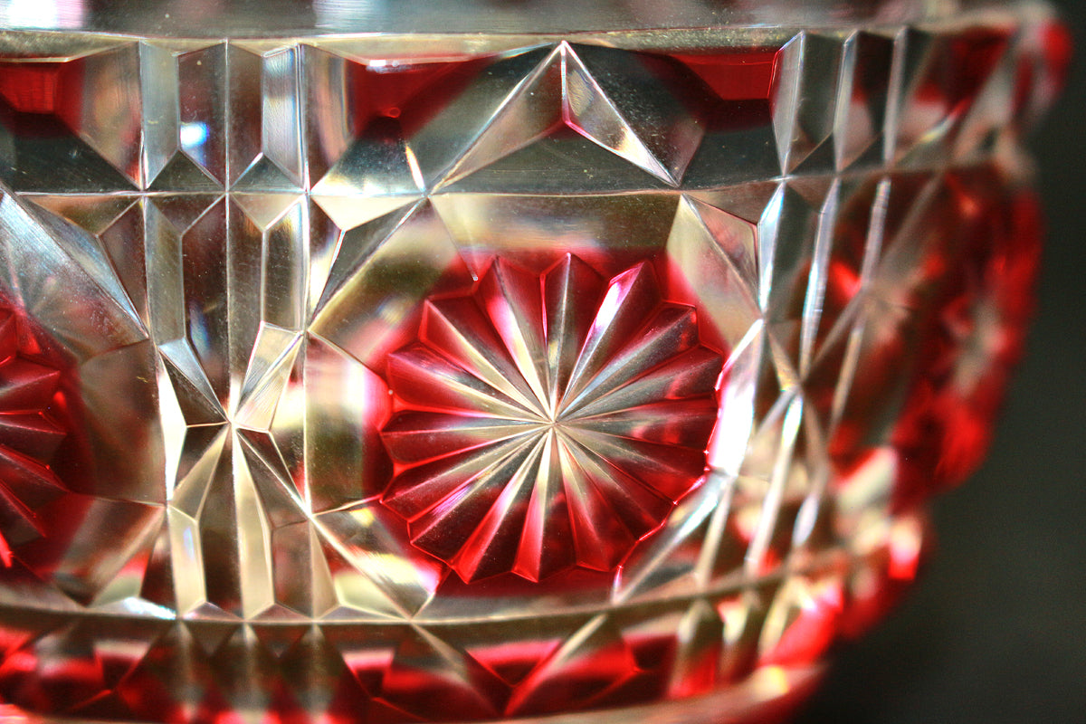 26081	尚古集成館監修薩摩ガラス工芸	復元薩摩切子　色被せガラス切子向付鉢