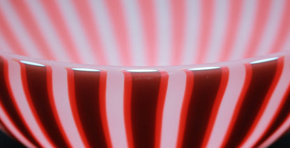 26083	藤田喬平	 手吹ヴェニス茶碗　（赤）　 FUJITA Kyohei