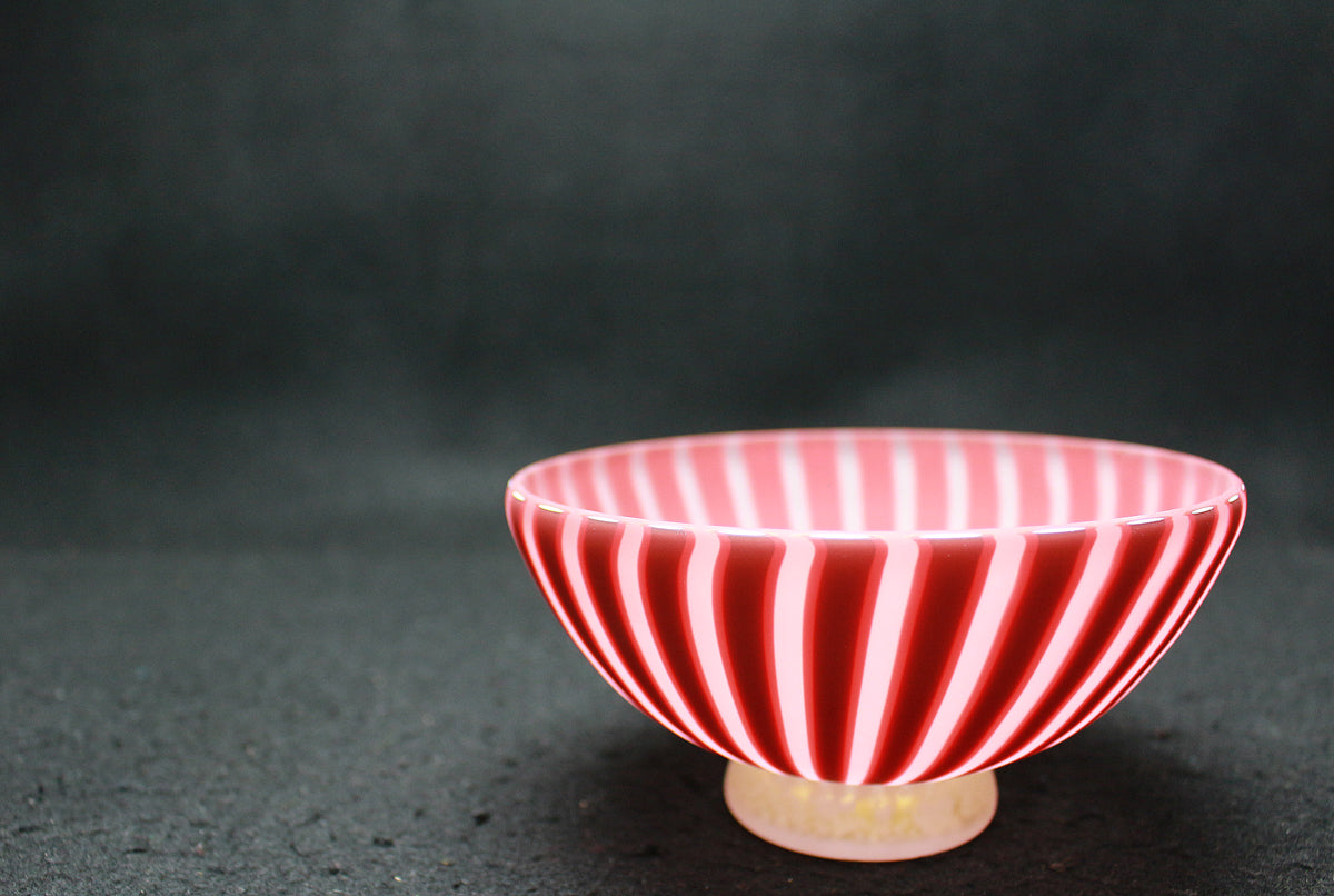 26083	藤田喬平	 手吹ヴェニス茶碗　（赤）　 FUJITA Kyohei