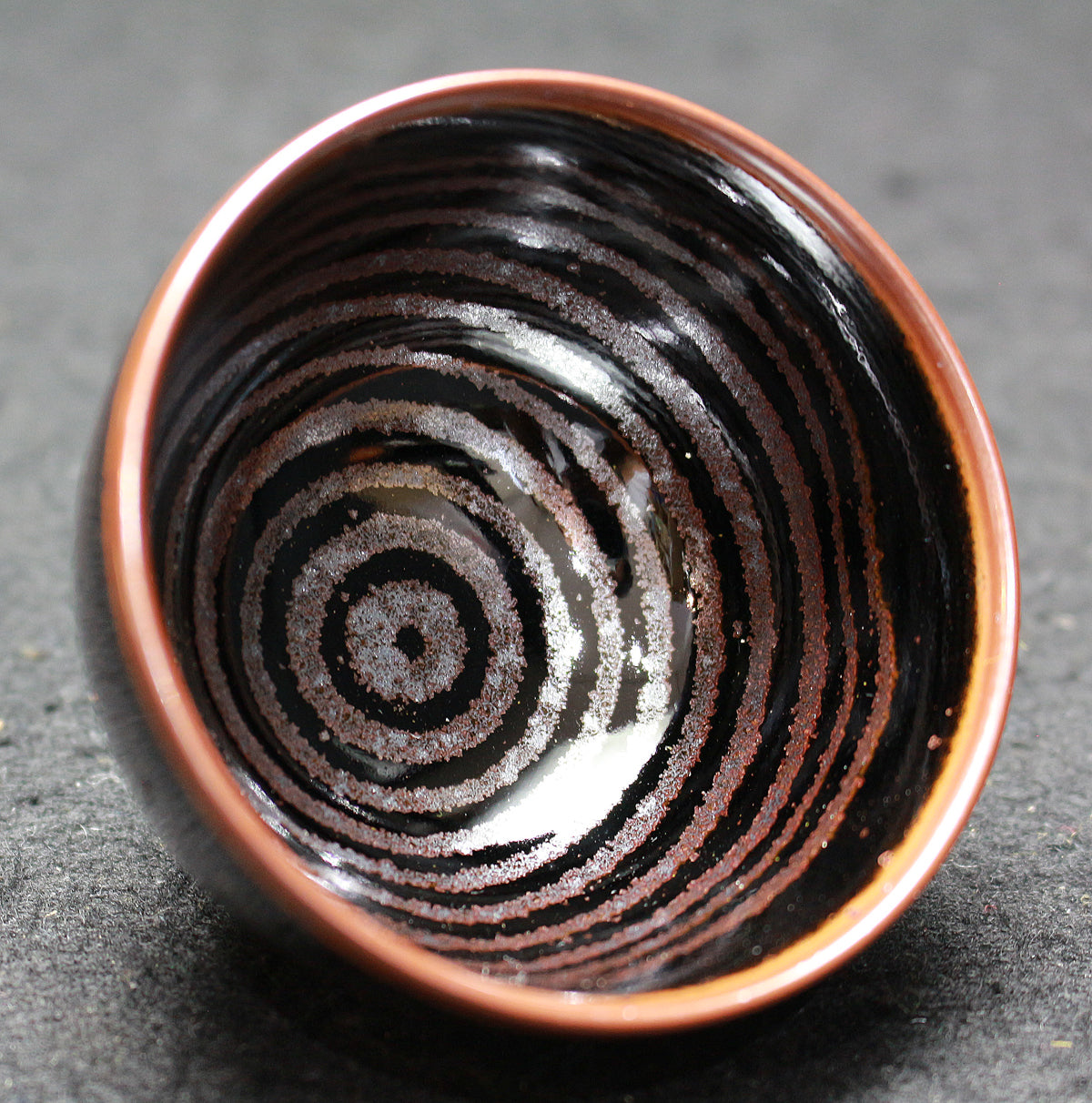 26095 青木龍山 ぐい呑① AOKI Ryuzan – アート飛田