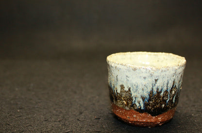 26098 Nakagawa Jinenbo Korean Karatsu sake cup 