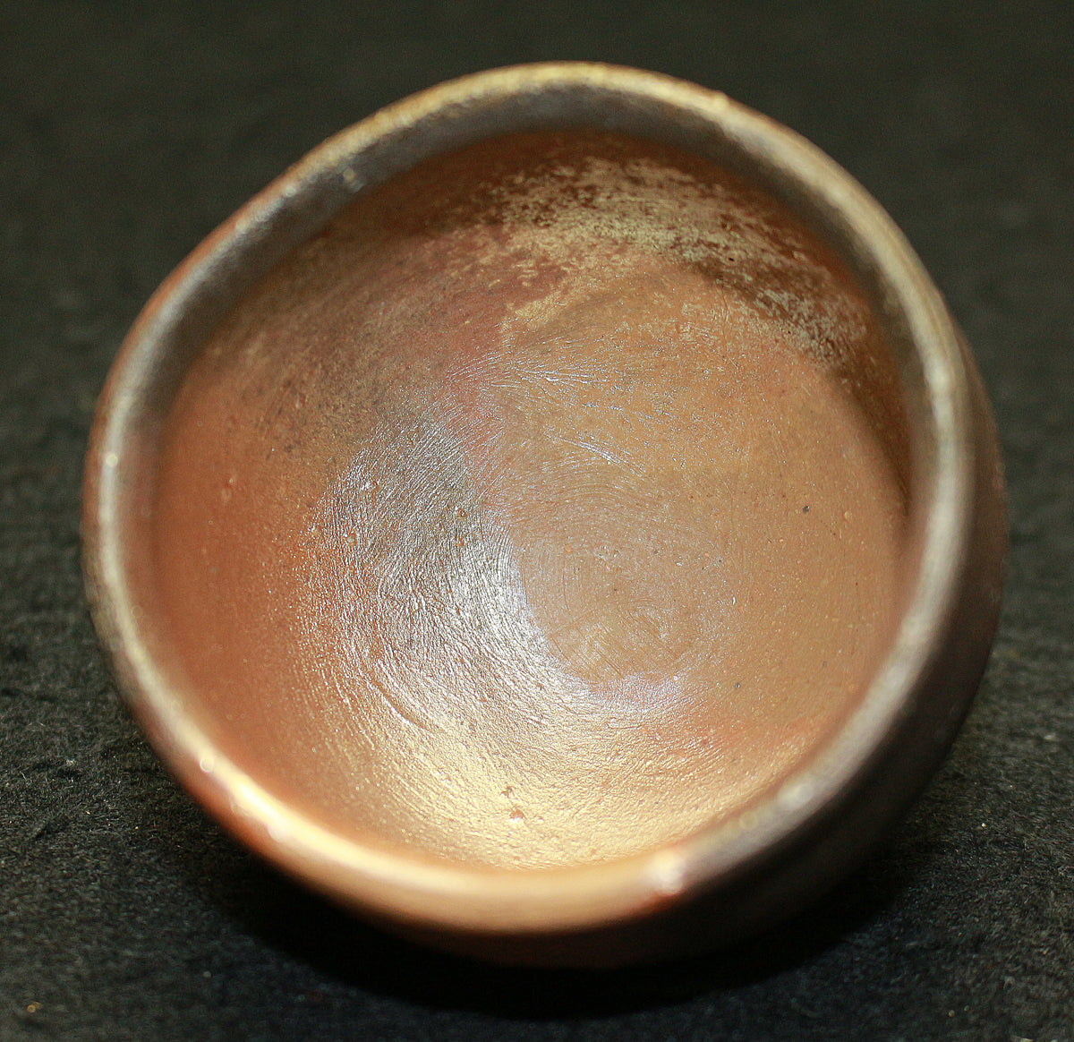 26111　人間国宝　藤原啓	備前酒杯①　　FUJIWARA　Kei