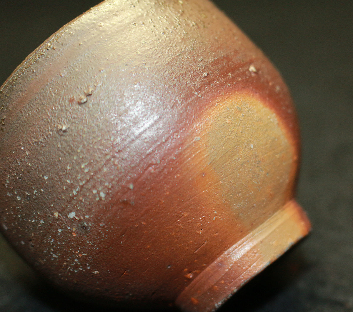 26111　人間国宝　藤原啓	備前酒杯①　　FUJIWARA　Kei