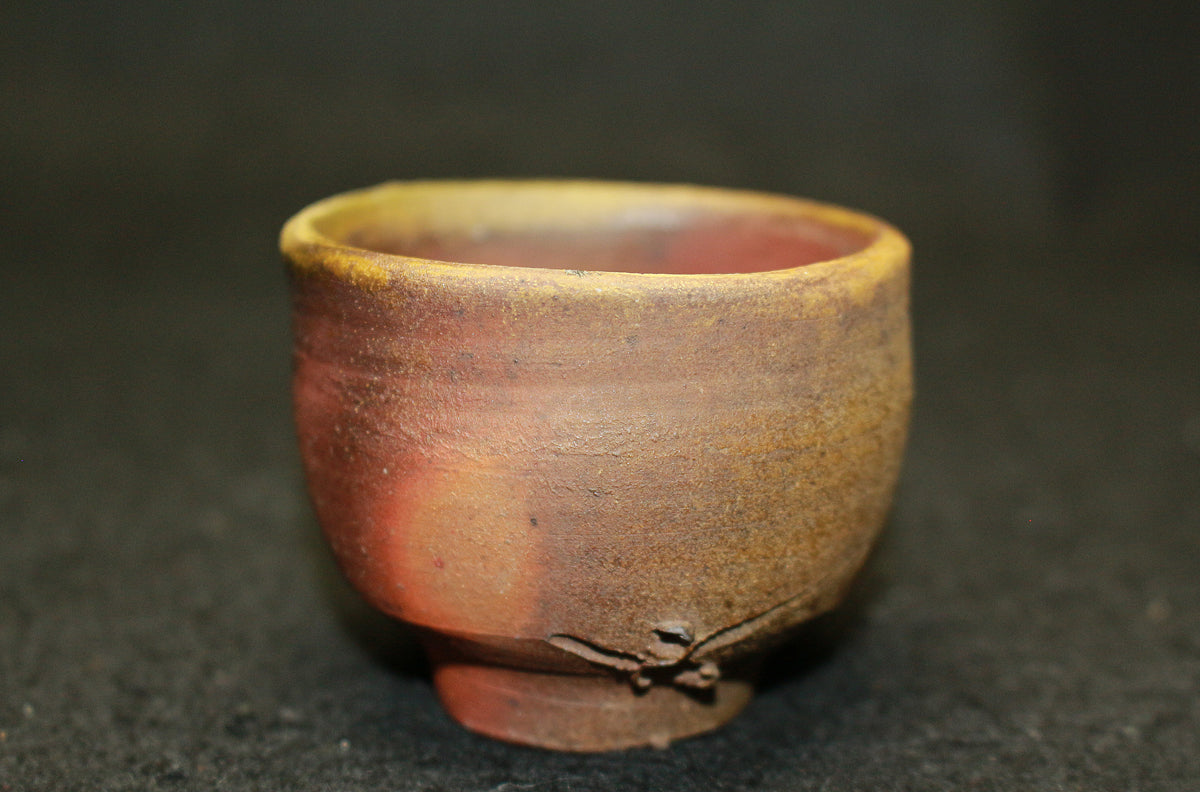 26112　人間国宝　藤原啓	備前酒杯②　　FUJIWARA　Kei