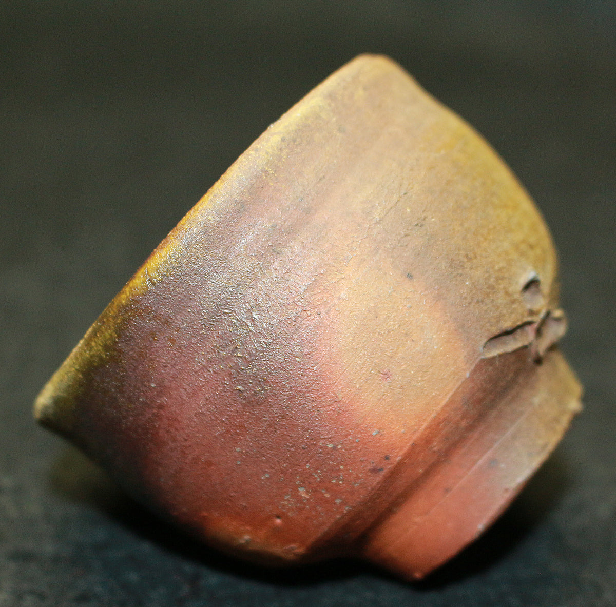 26112　人間国宝　藤原啓	備前酒杯②　　FUJIWARA　Kei