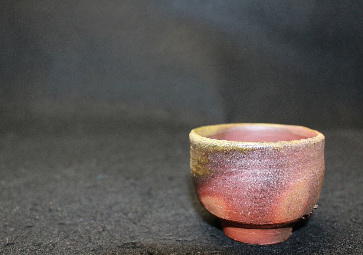 26112　人間国宝　藤原啓	備前酒杯②　　FUJIWARA　Kei