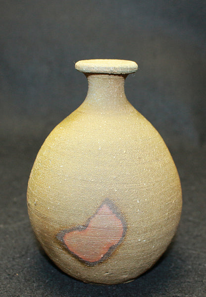 26117 Living National Treasure Fujiwara Kei Bizen Sake Bottle FUJIWARA Kei 