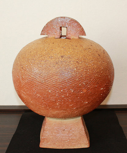 26108     渡辺聡	備前壷