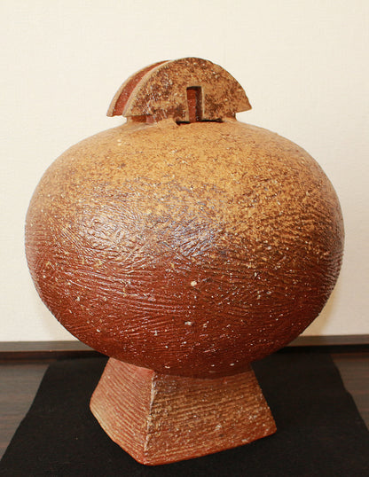 26108     渡辺聡	備前壷