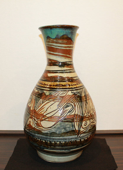 26121 Living National Treasure Jiro Kinjo Tsuboya-yaki Fish Design Jar