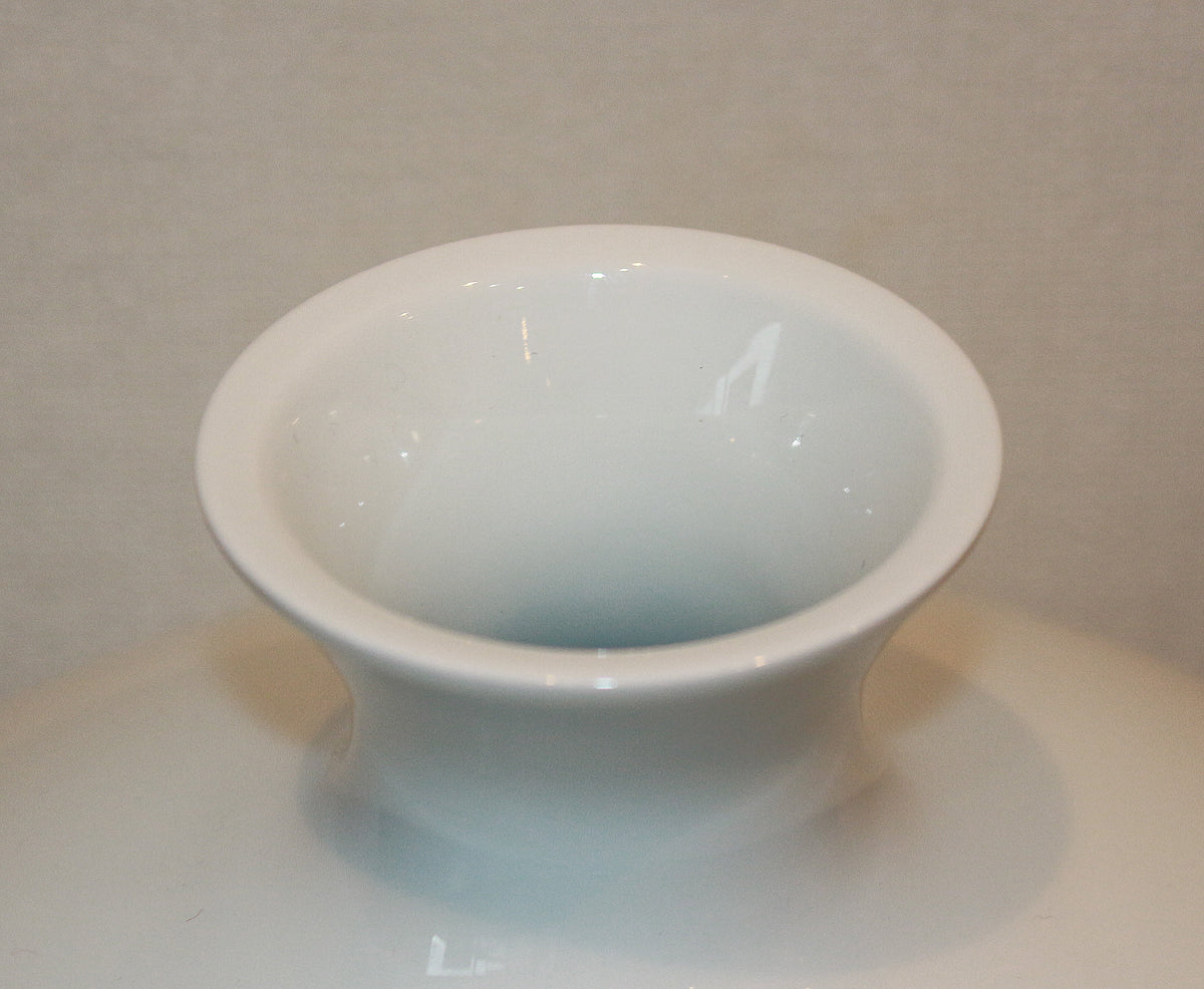 26126　人間国宝　井上萬二	　白磁壷